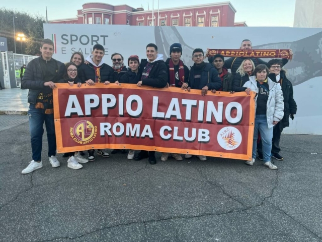 striscione roma club appio latino